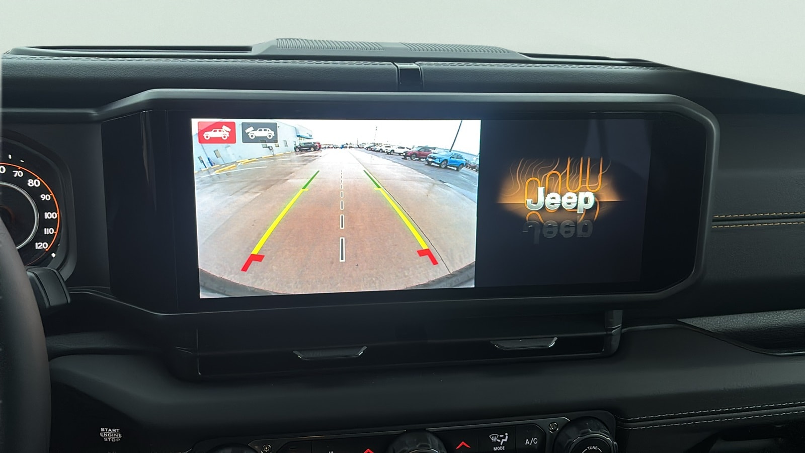 2025 Jeep Wrangler 4-Door Sahara - Photo 20