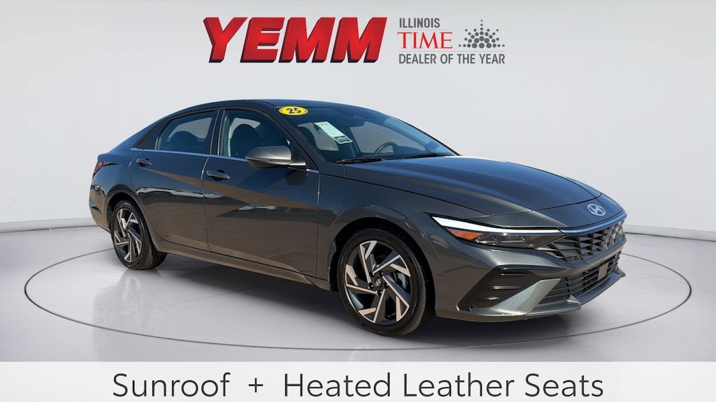 Used 2025 Hyundai Elantra Limited Sedan