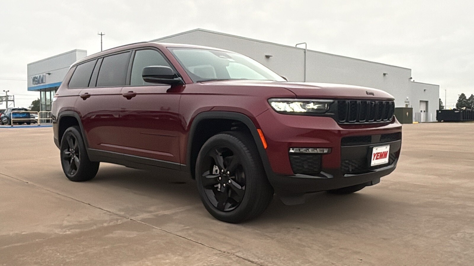 2025 Jeep Grand Cherokee Limited photo 2