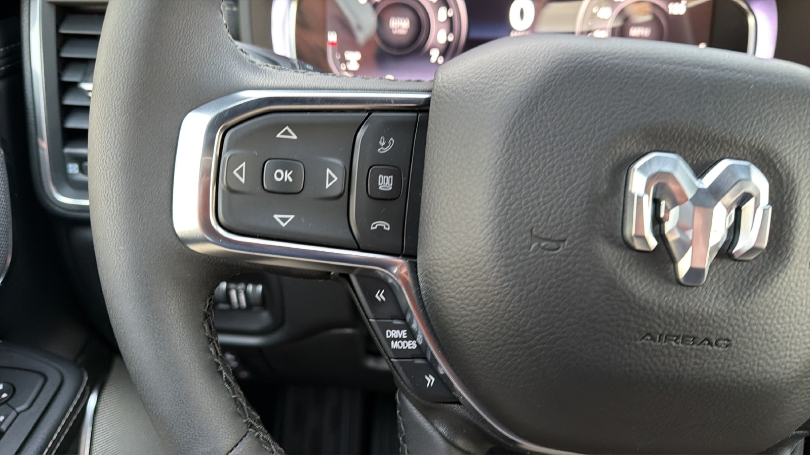 2026 RAM 1500 Laramie - Photo 17