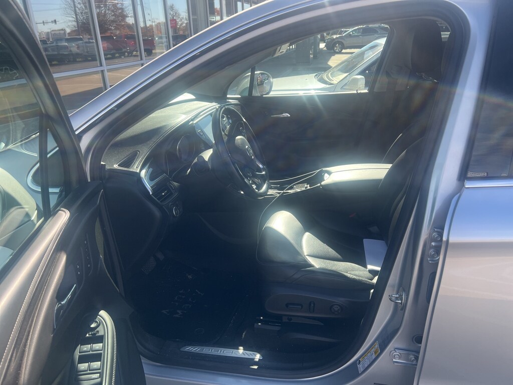 Used 2019 Buick Envision Essence SUV