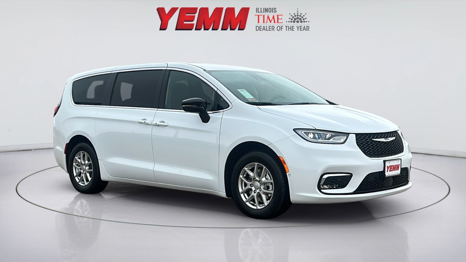 2026 Chrysler Pacifica Select