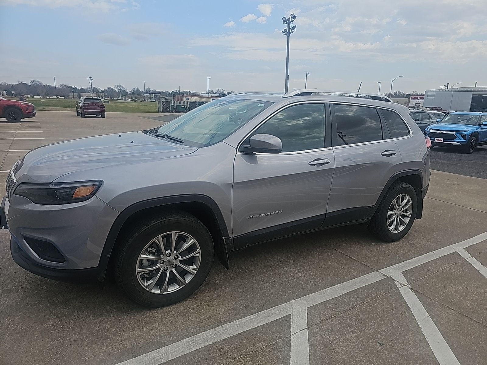 2021 Jeep Cherokee Latitude Lux