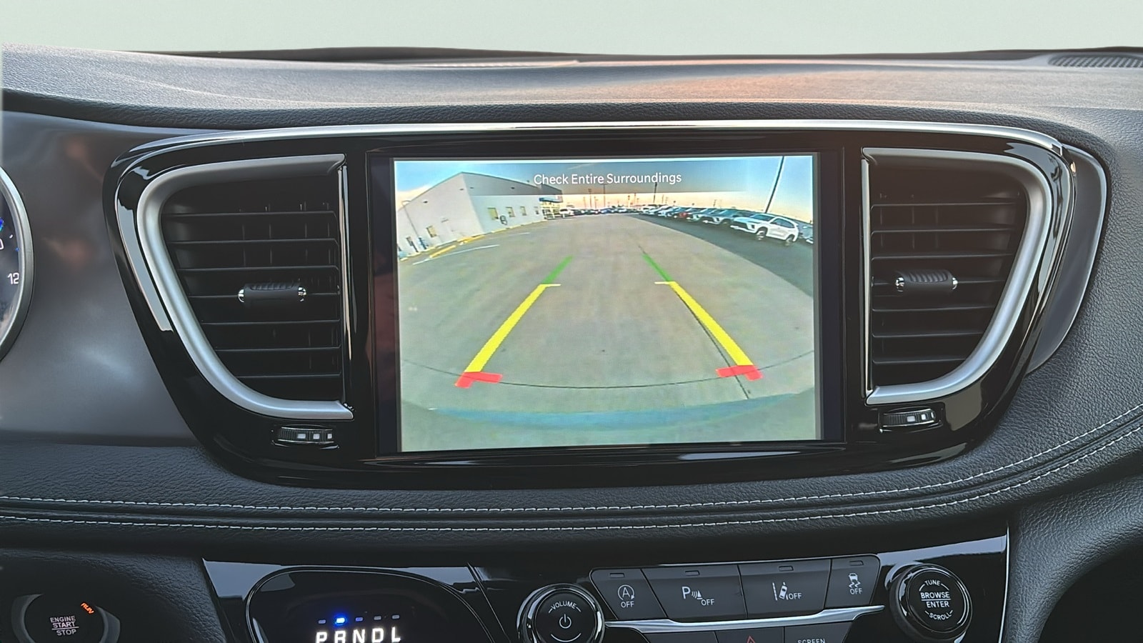 2025 Chrysler Pacifica Select - Photo 17