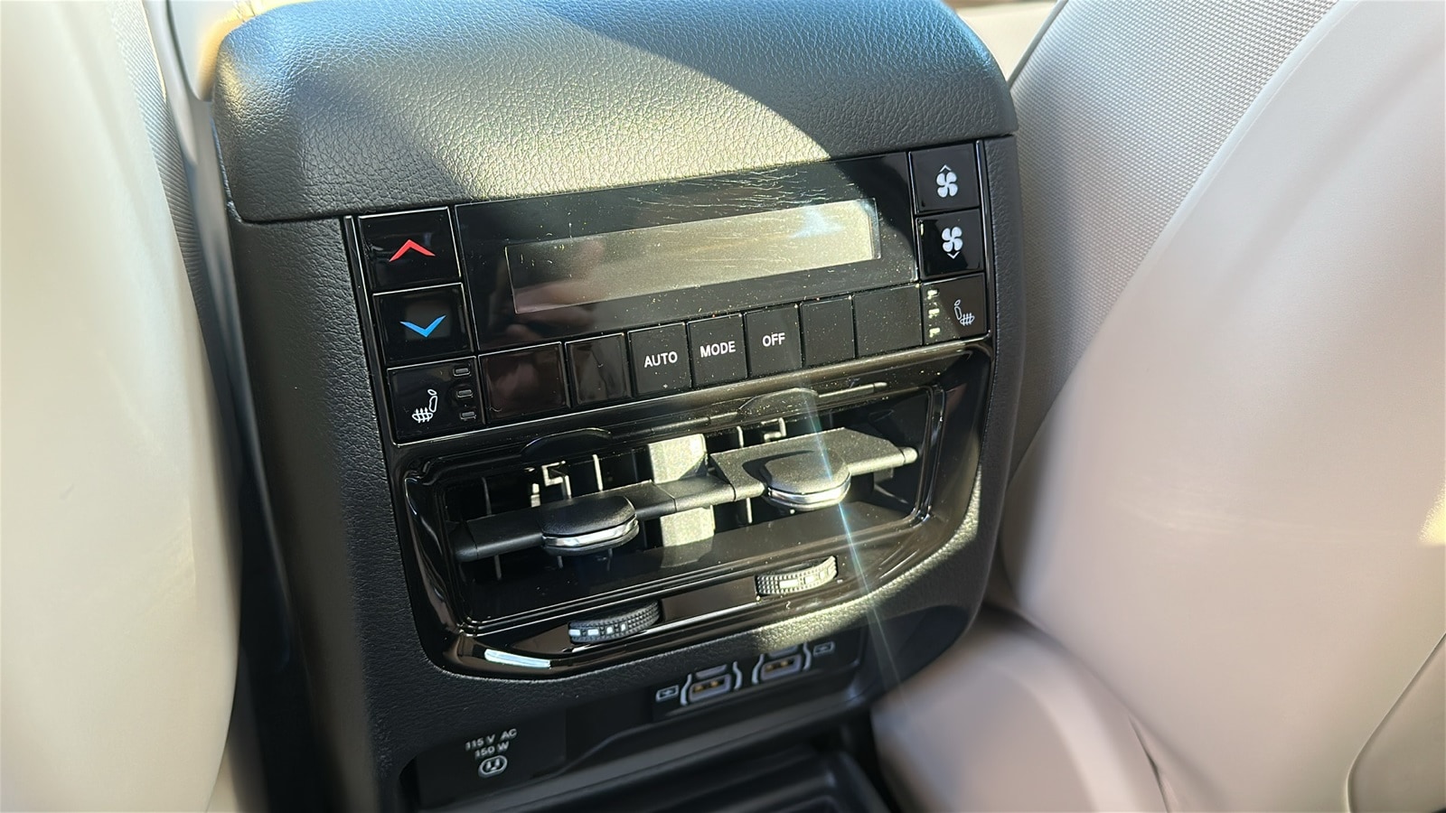 2025 Jeep Grand Cherokee L Limited - Photo 25