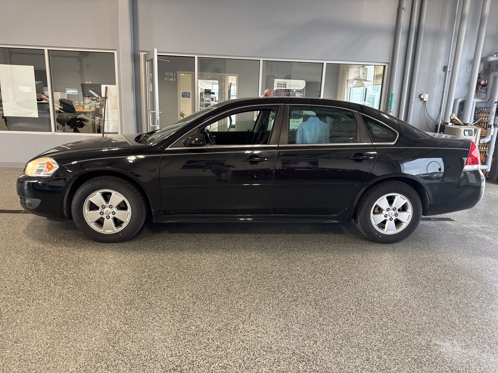 2011 Chevrolet Impala's photo