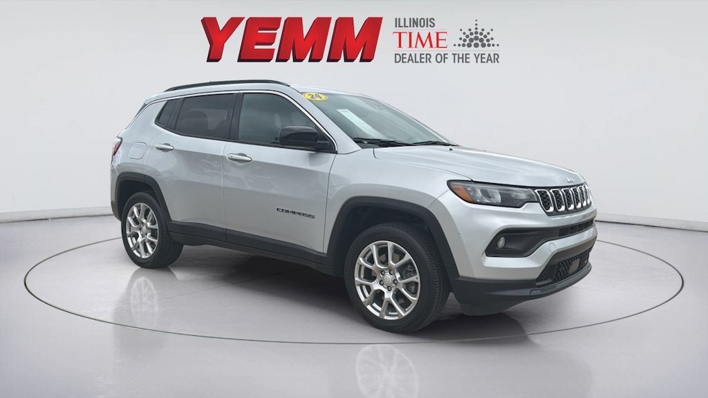 Used 2024 Jeep Compass Latitude Lux SUV