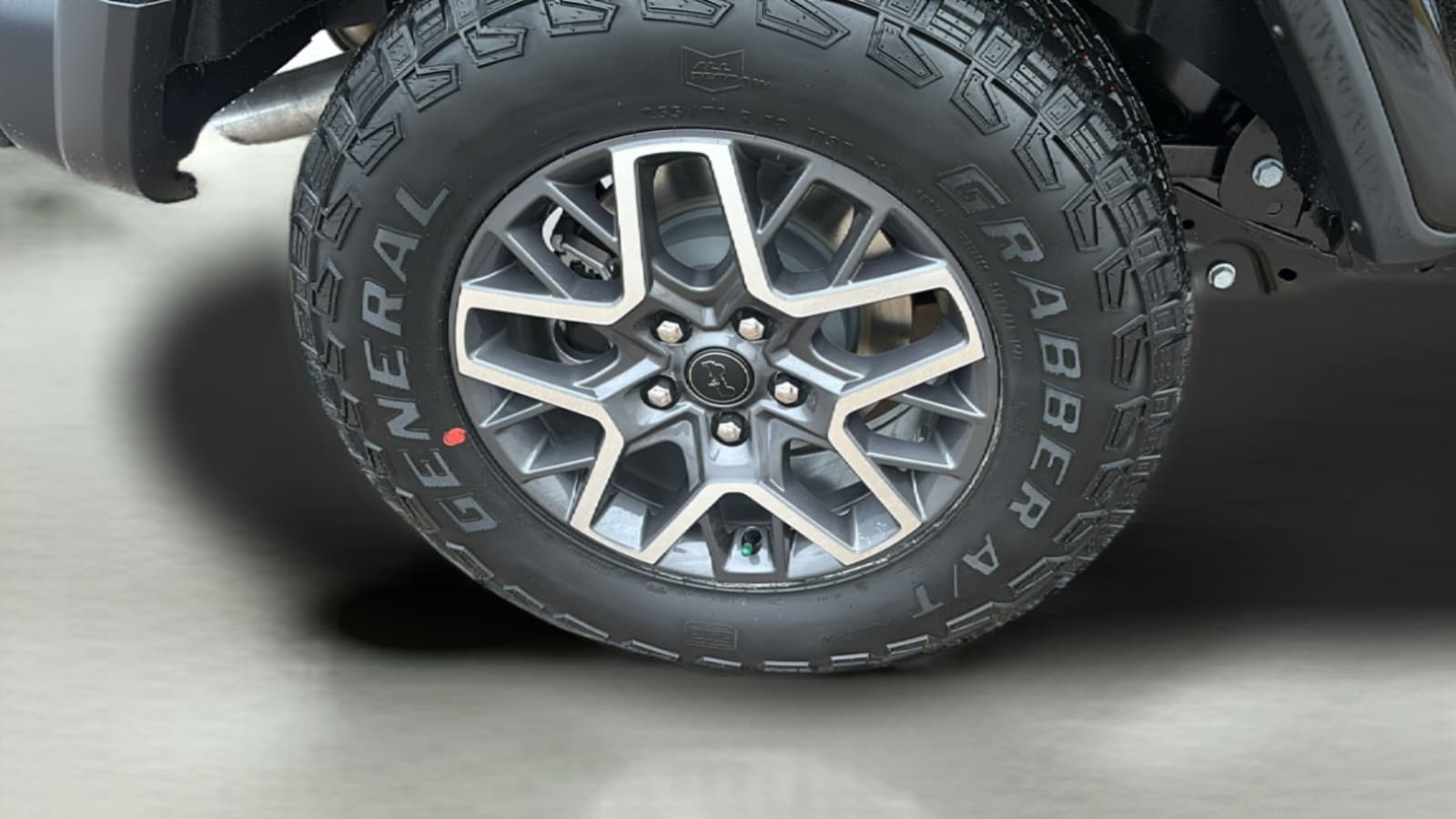 2025 Jeep Wrangler 4-Door Sahara - Photo 10