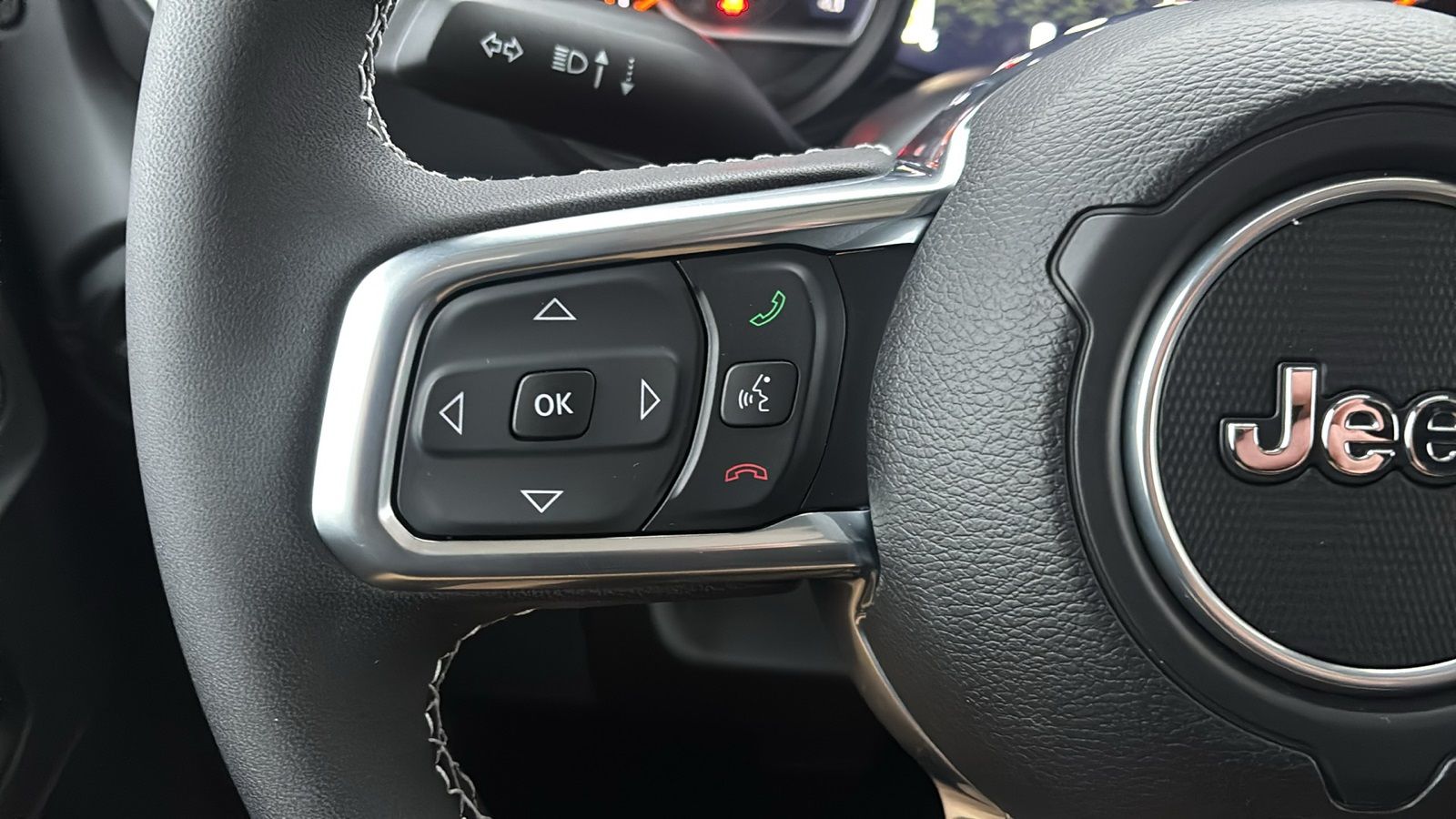 2025 Jeep Wrangler 4-Door Sahara - Photo 17