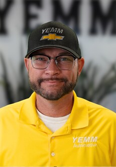 Staff member Tony Batson from ID_9f841e21e76c