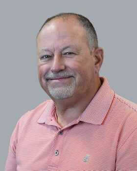 Staff member Loren West from ID_9cfb9a90b675