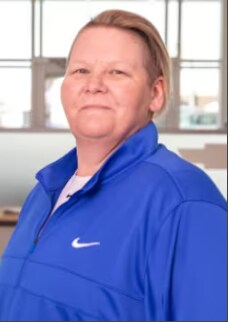Staff member Rachel Robbins from ID_9f841e21e76c