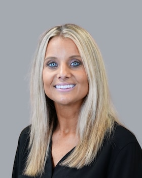 Staff member Tori Courson from ID_f7ff6af6ed89