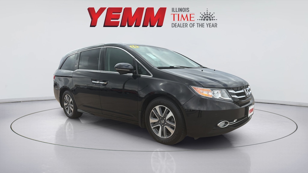 Used 2016 Honda Odyssey Touring Minivan/Van
