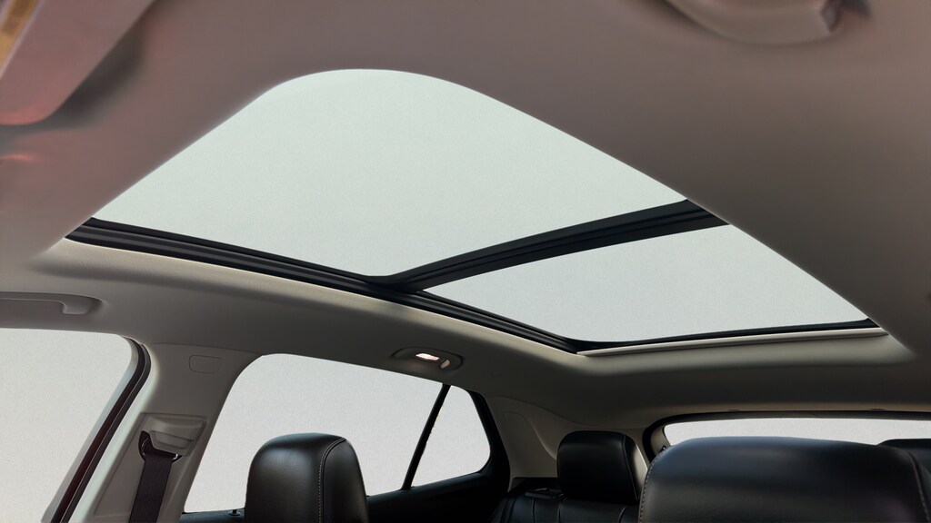 Used 2021 Buick Envision Essence SUV