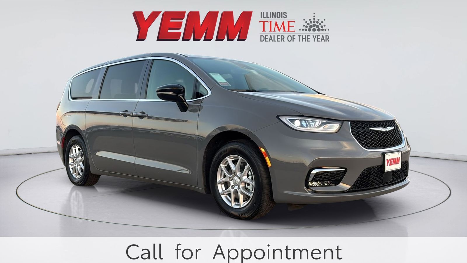 2025 Chrysler Pacifica Select's photo