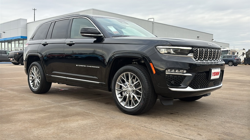 New 2025 Jeep Grand Cherokee SUMMIT 4X4 Sport Utility