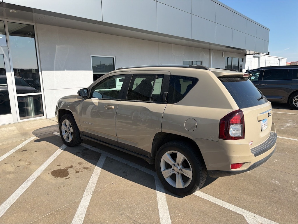 Used 2016 Jeep Compass Sport SUV