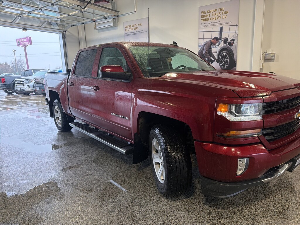 Used 2017 Chevrolet Silverado 1500 LT Truck