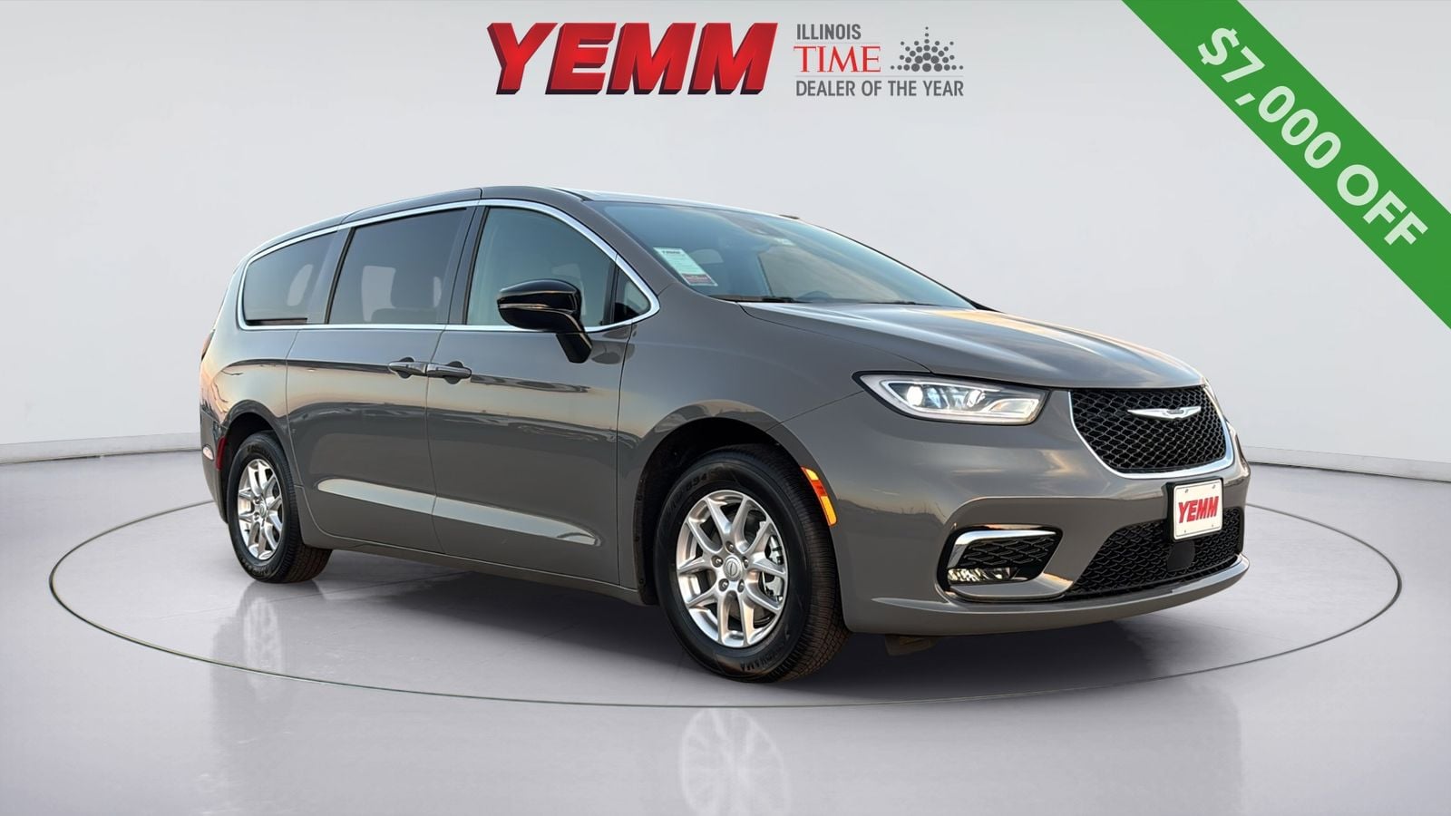 2025 Chrysler Pacifica Select