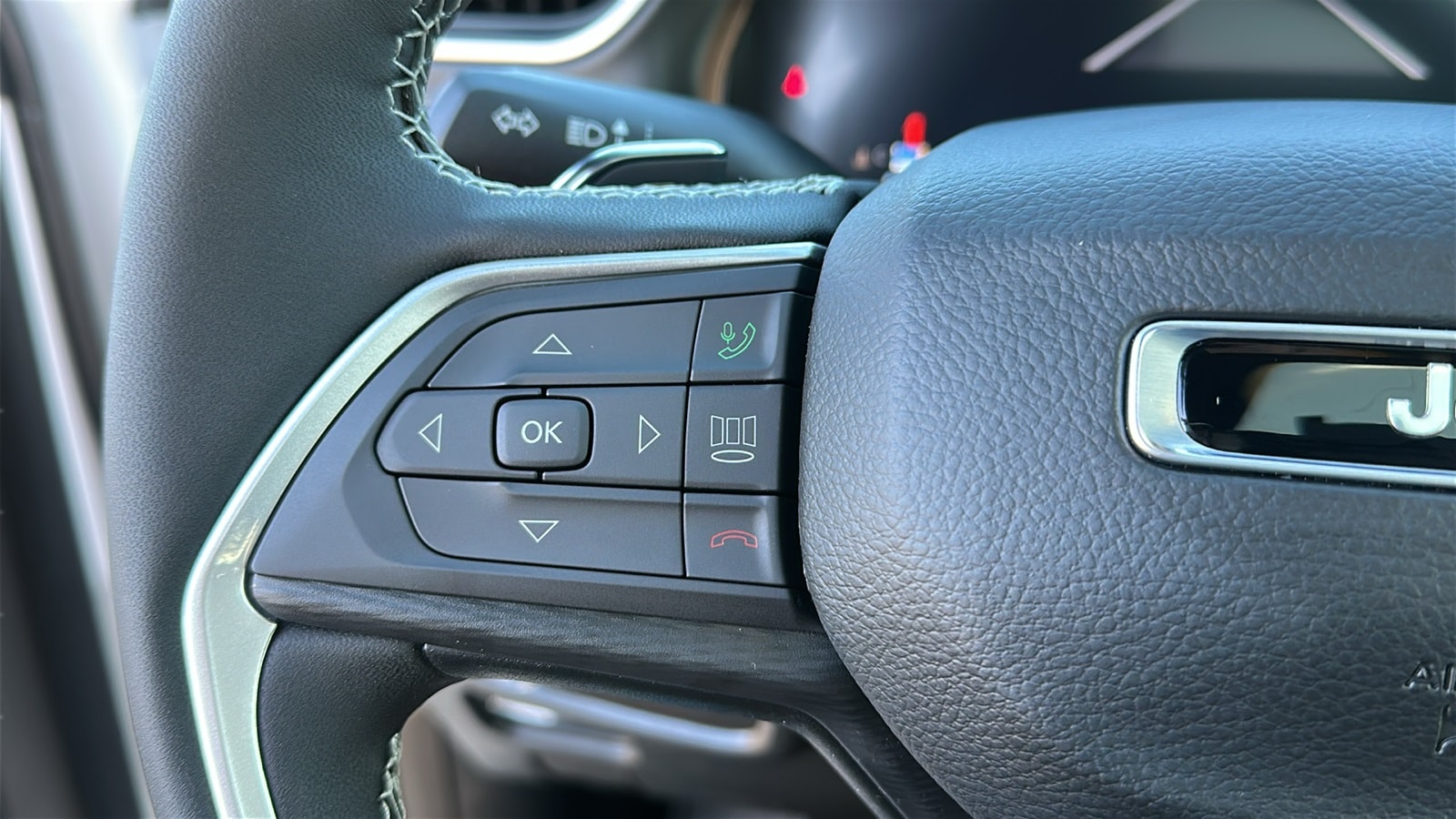 2025 Jeep Grand Cherokee Altitude - Photo 22