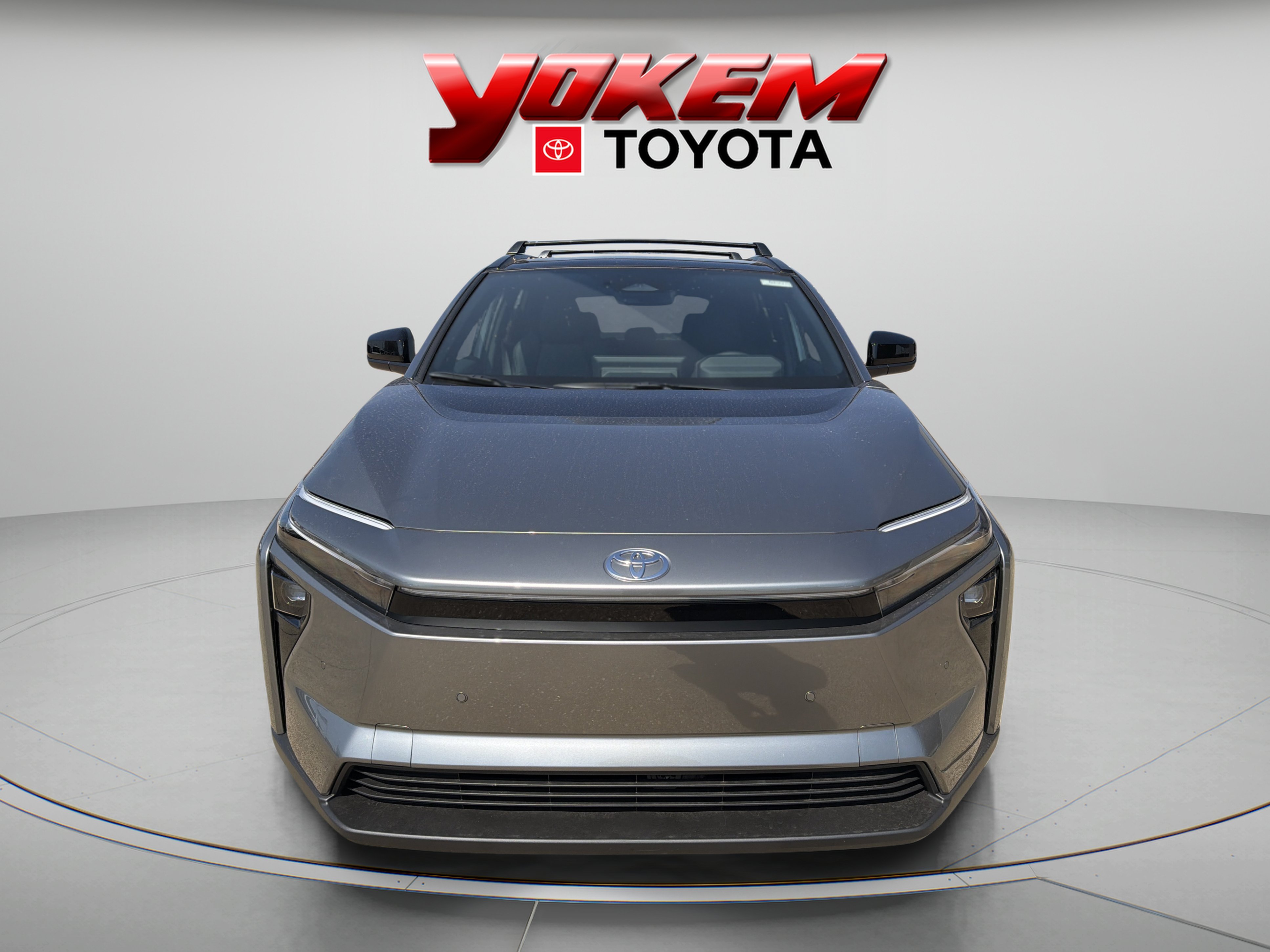 2026 Toyota bZ XLE - Photo 10