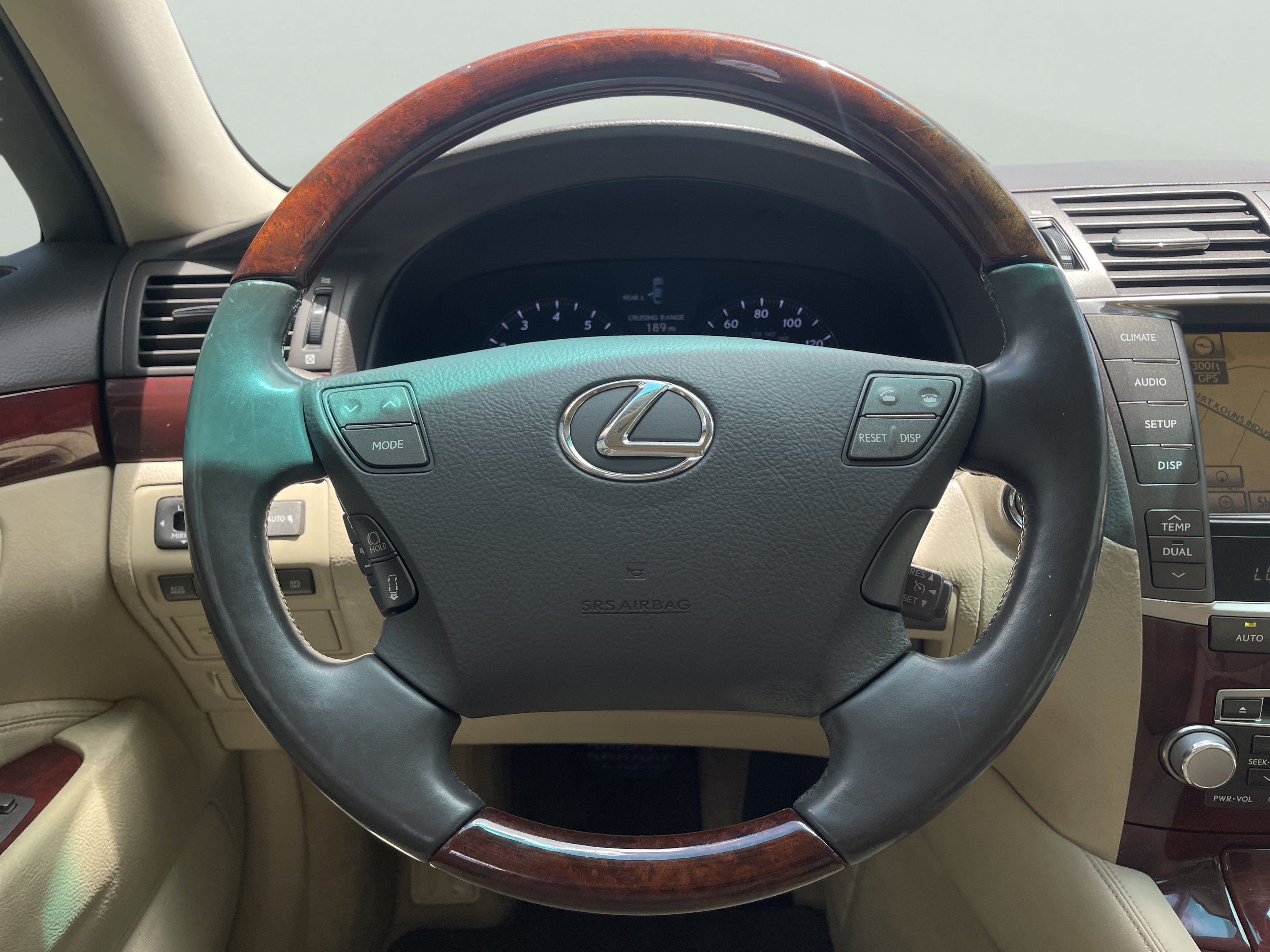 2012 Lexus LS Base - Photo 13