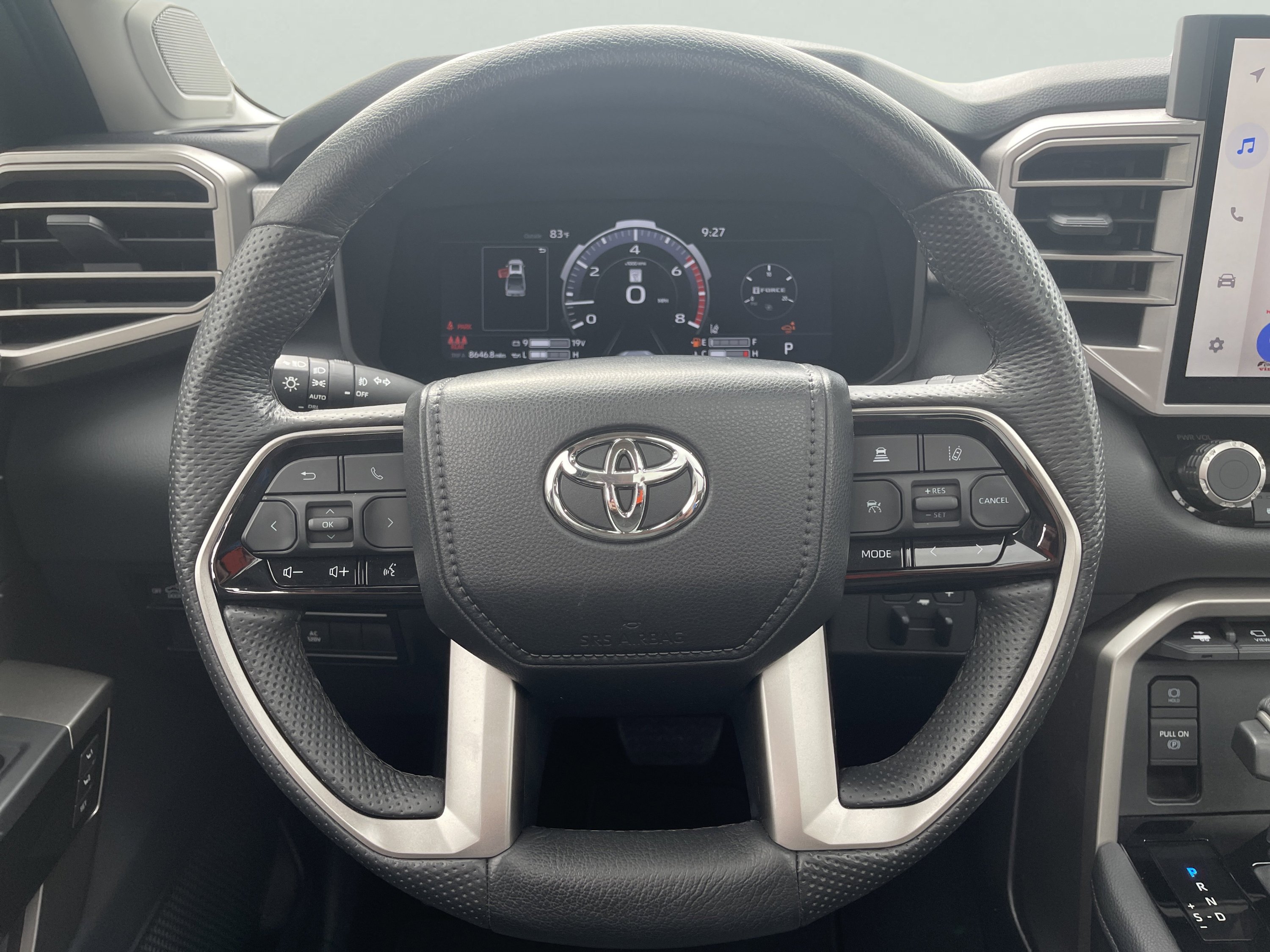 2024 Toyota Tundra Limited - Photo 15