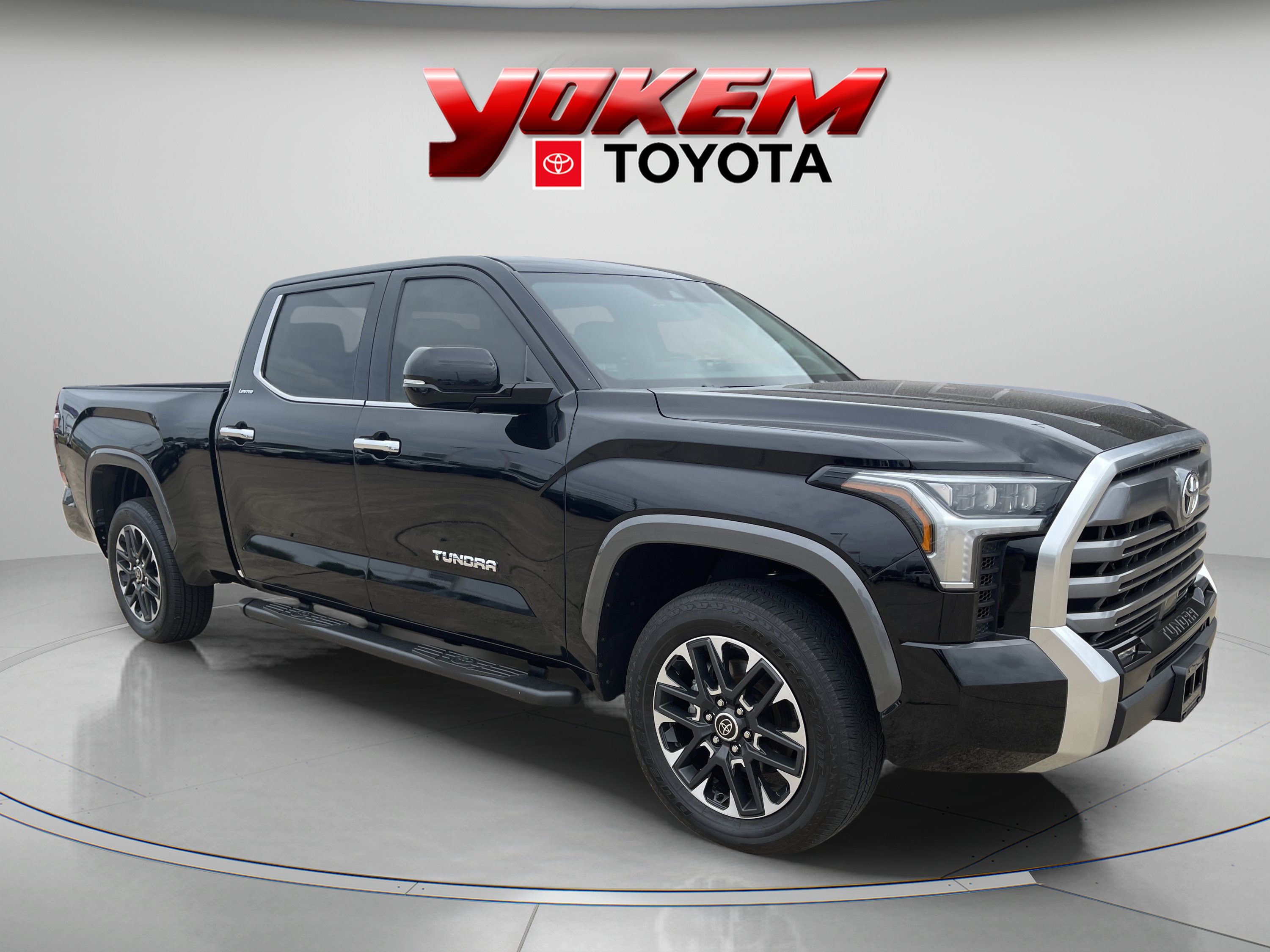 2024 Toyota Tundra Limited - Photo 6
