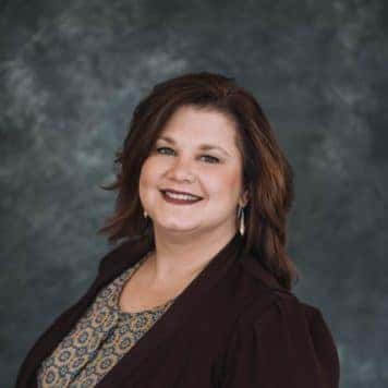 Staff member Elizabeth Powell from ID_4c1dde