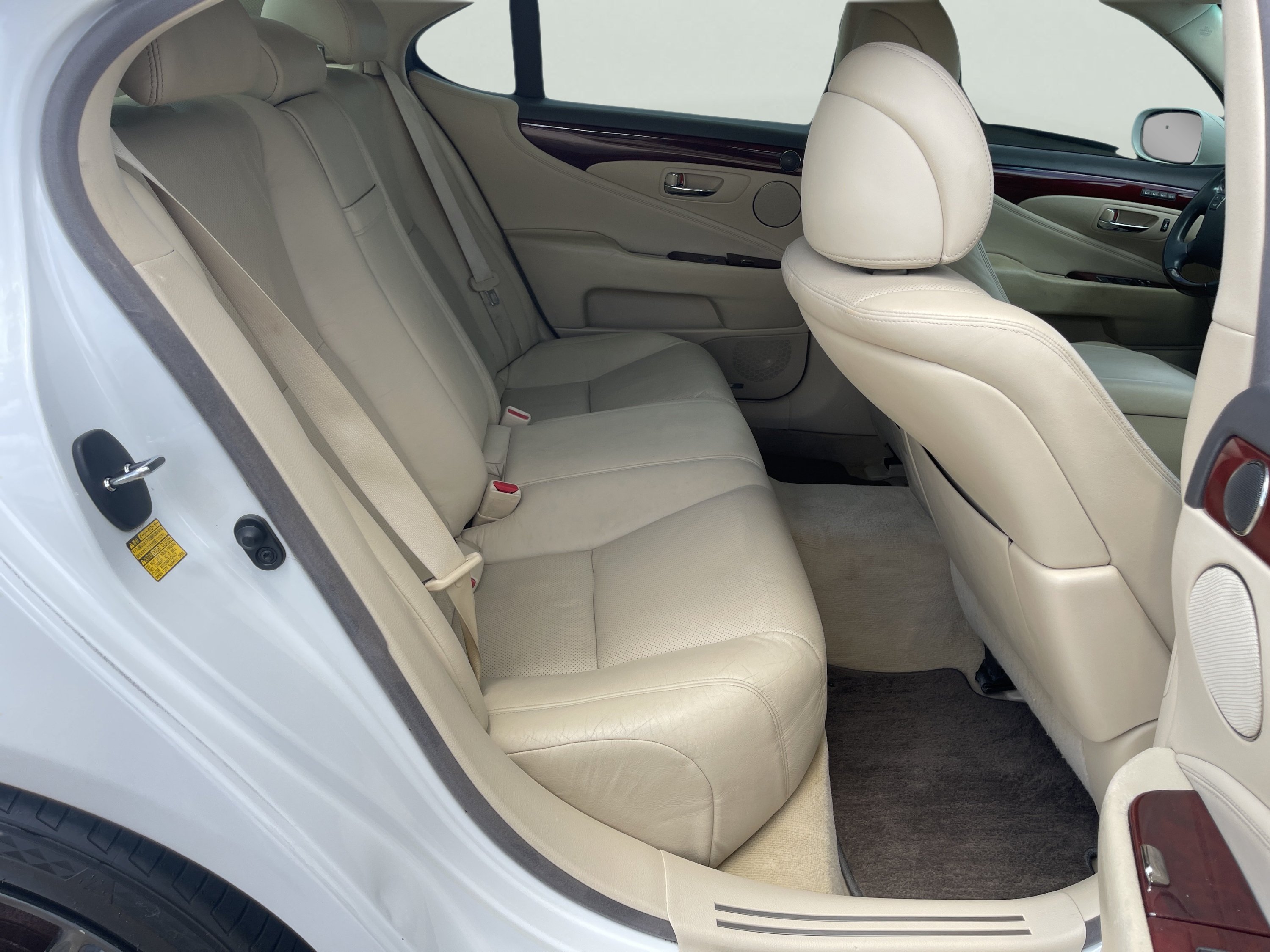 2012 Lexus LS Base - Photo 12