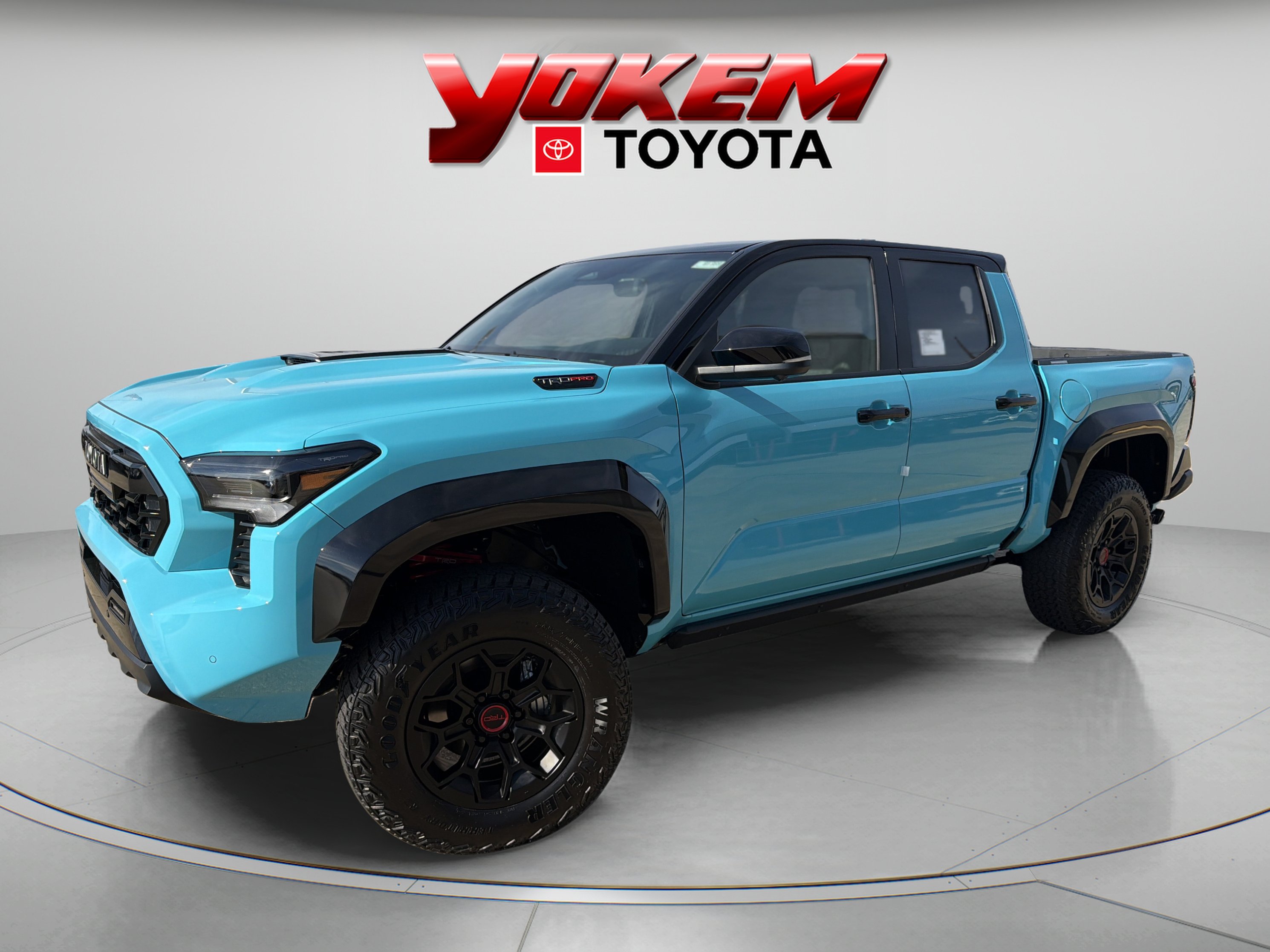 2026 Toyota Tacoma i-FORCE MAX TRD Pro 4X4 DOUBLE CAB HV