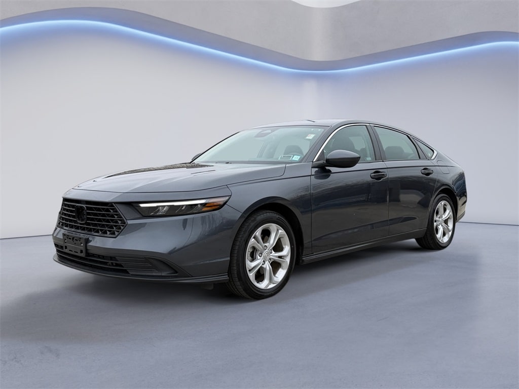 2024 Honda Accord LX's photo