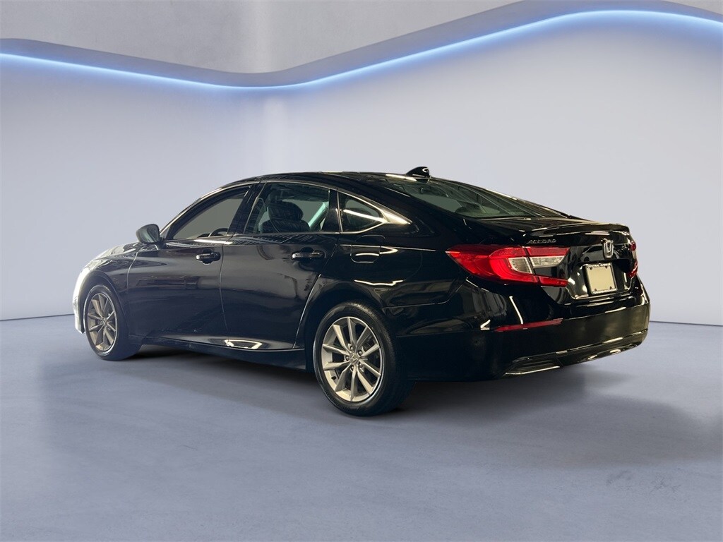 2022 Honda Accord LX 1.5T photo 2