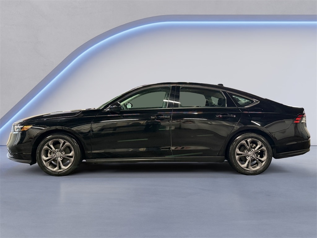 Used 2023 Honda Accord EX with VIN 1HGCY1F31PA028800 for sale in Northfield, Minnesota