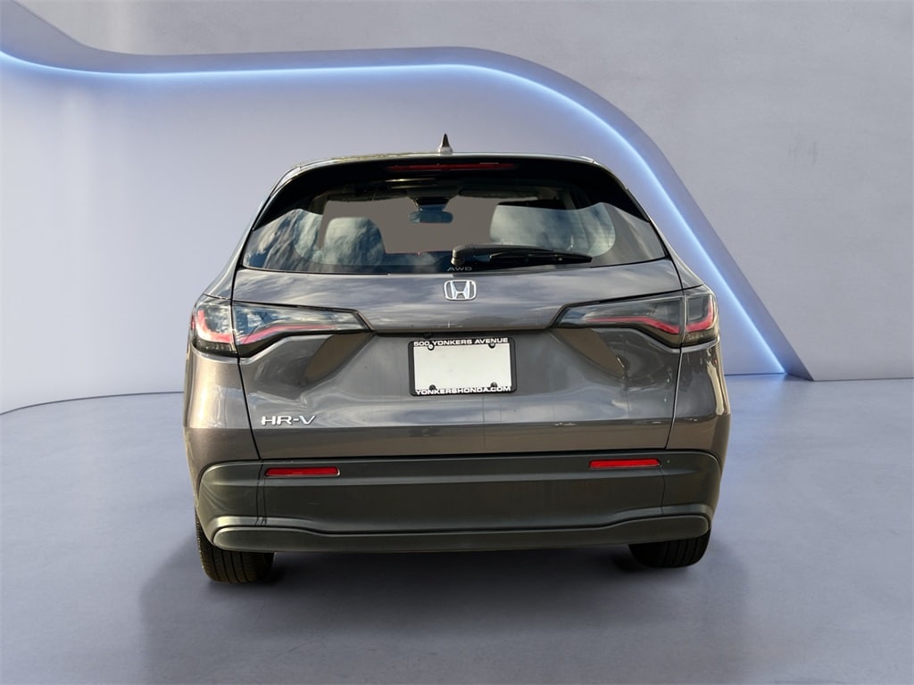 Used 2023 Honda HR-V LX AWD SUV