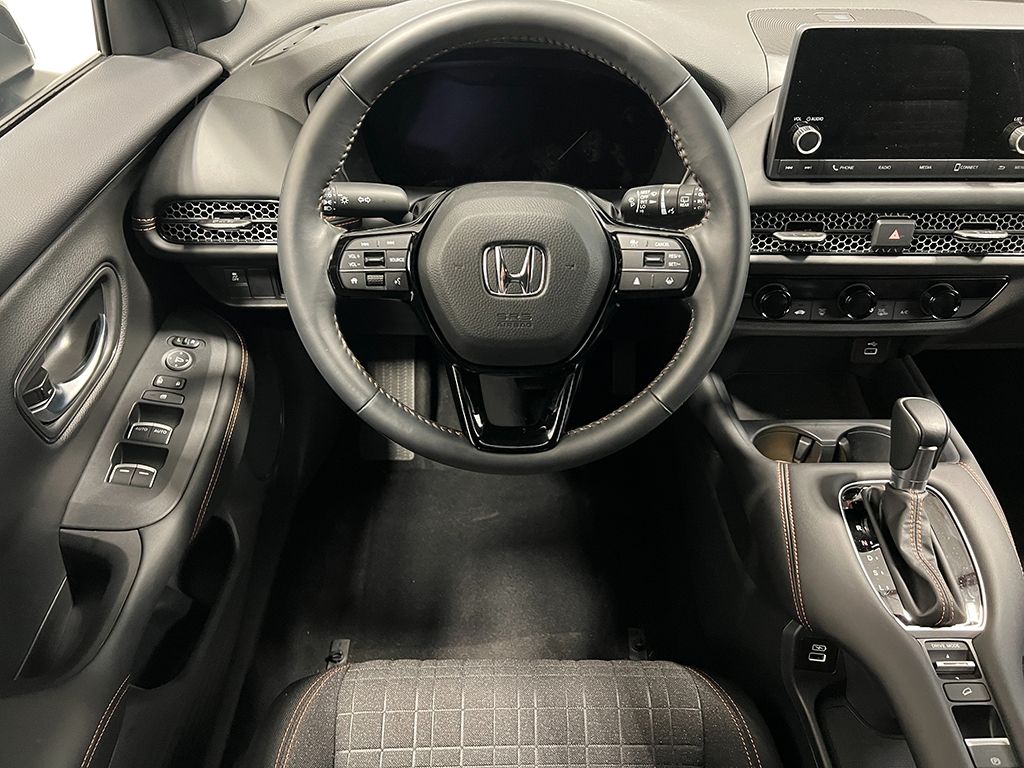 2025 Honda HR-V Sport - Photo 15