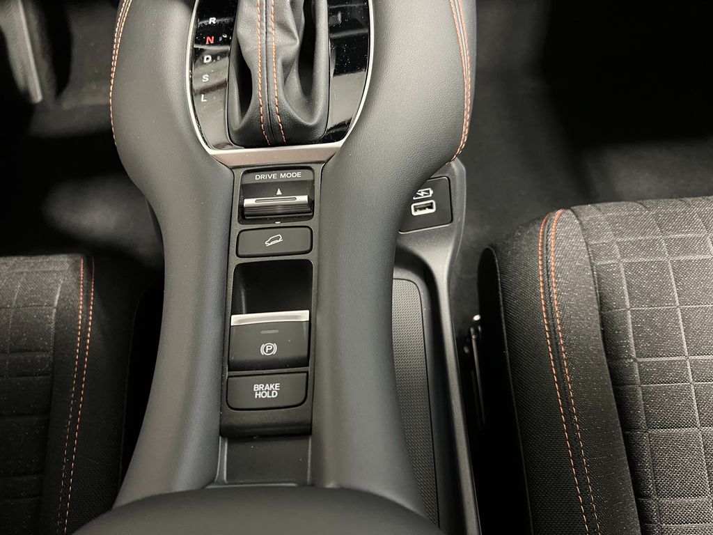 2025 Honda HR-V Sport - Photo 17