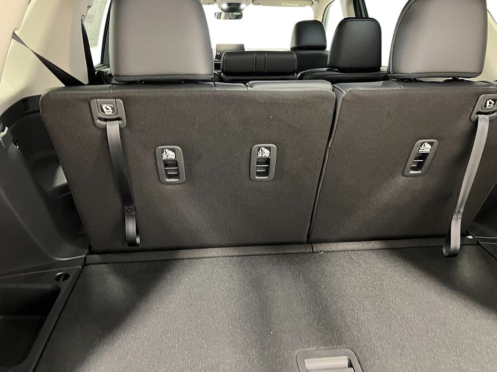 2025 Honda Pilot Touring - Photo 33