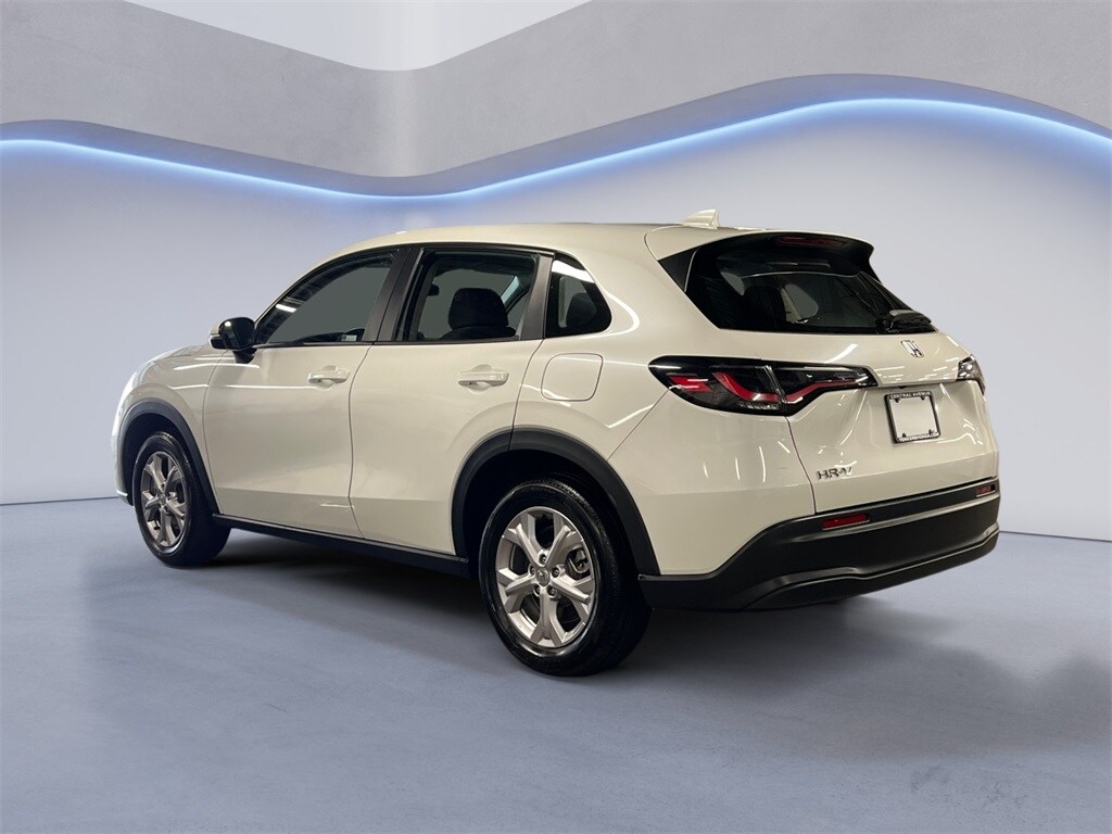 2023 Honda HR-V LX photo 2