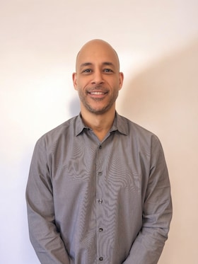 Staff member Jon Saint-Louis from ID_4f0f4d