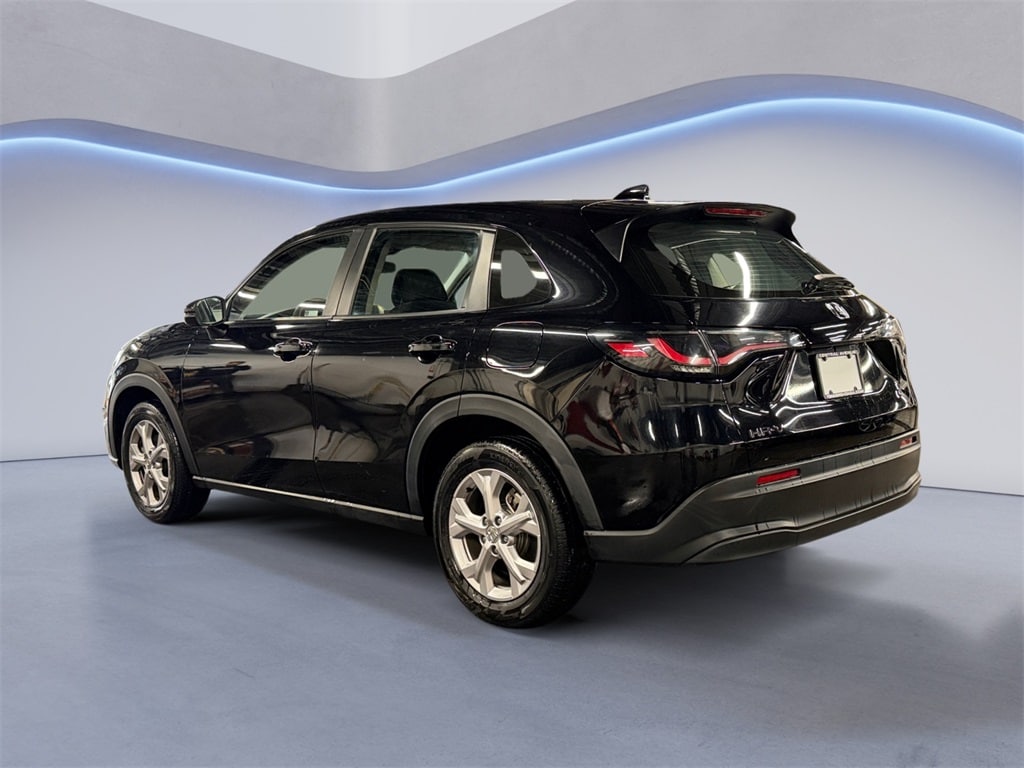 2023 Honda HR-V LX photo 2