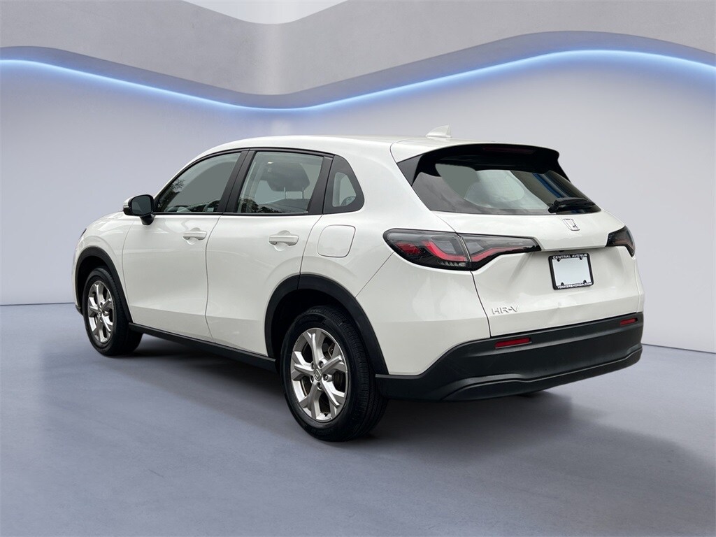 2023 Honda HR-V LX photo 2
