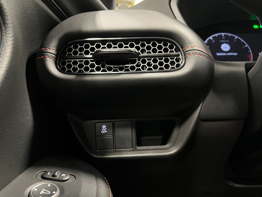 2025 Honda HR-V Sport - Photo 25
