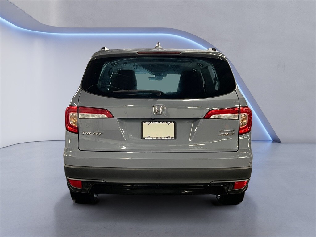 2022 Honda Pilot Special Edition photo 4