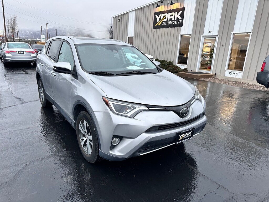 Used 2017 Toyota RAV4 XLE SUV