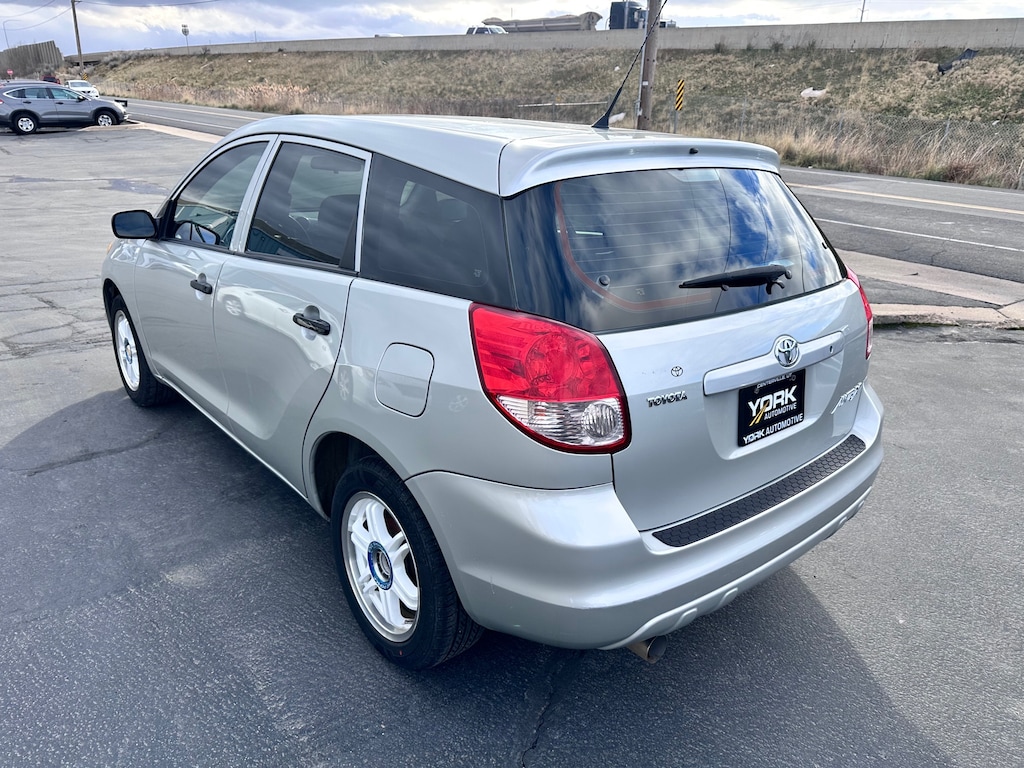 Used 2004 Toyota Matrix Standard Hatchback