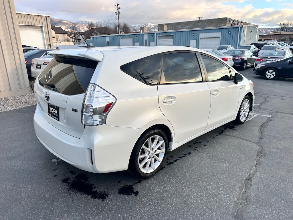 Used 2012 Toyota Prius v Two Wagon