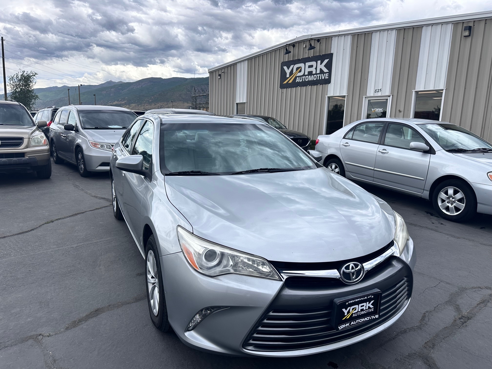 2017 Toyota Camry 2.5 Auto LE's photo