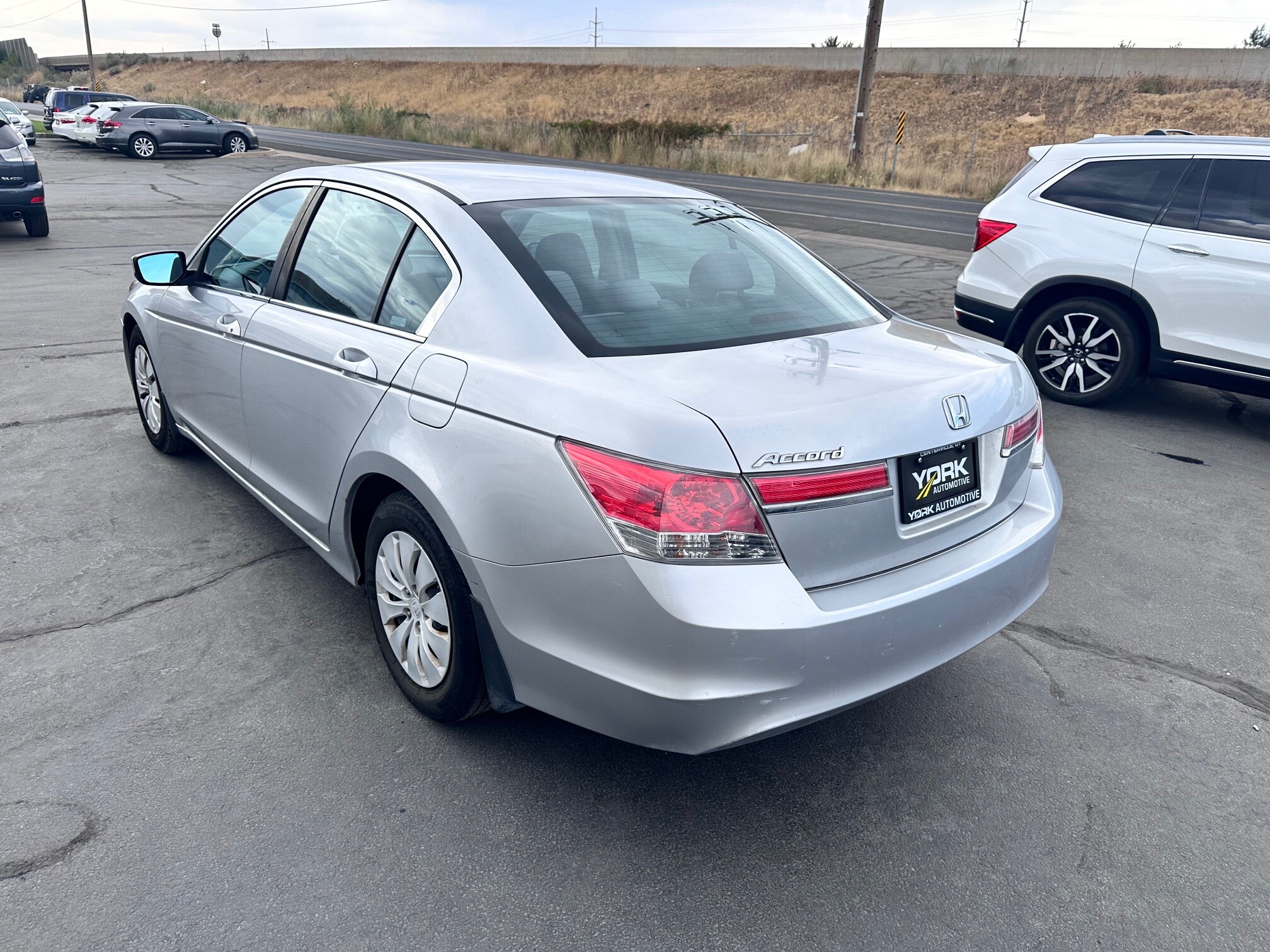 2012 Honda Accord LX photo 4
